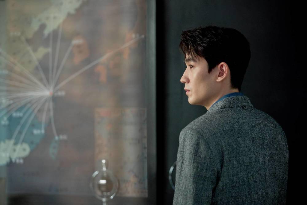 朱一龙|朱一龙被曝隐婚生子后，张若昀无辜躺枪，秀恩爱却被指是在内涵