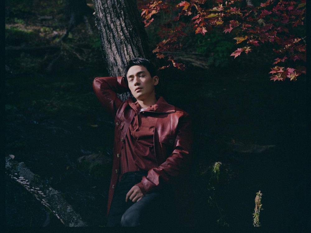 朱一龙|朱一龙被曝隐婚生子后，张若昀无辜躺枪，秀恩爱却被指是在内涵