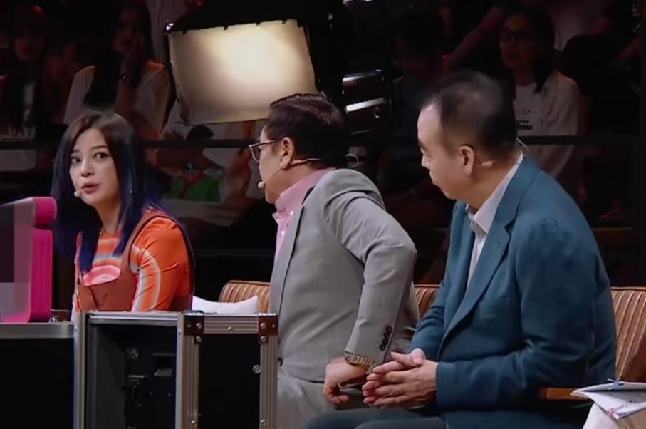 鱼翔|敢在《演员2》对导师发出灵魂拷问的她，究竟有何背景？