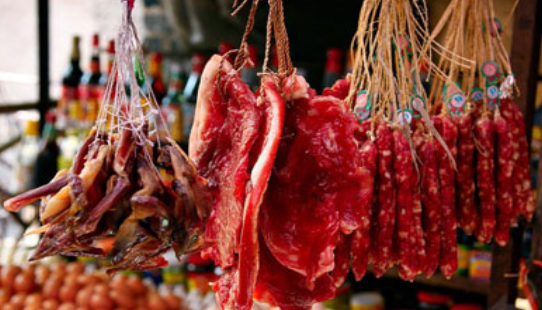 家常菜|入秋前后，心血管最敏感，不想血管出问题，5道家常菜尽量少吃