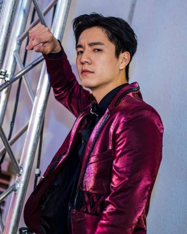 tvb小奶狗吴伟豪疑似恋情曝光女方大其10岁他本人也未否认