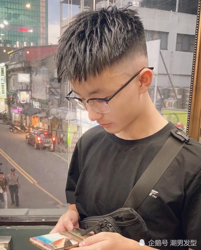2020年秋季最有人气的3款男生发型参考剪完真的帅