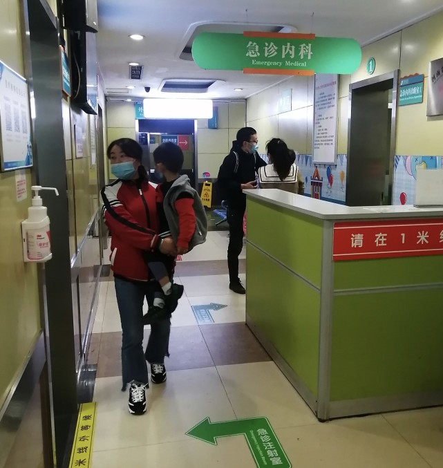 河南省儿童医院夜间急诊【提醒】先别急着摘口罩,秋冬季警惕流感和新