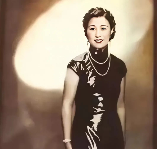 郑念|上海“名媛群”刷爆热搜：求求你们，别侮辱“名媛”这两个字了