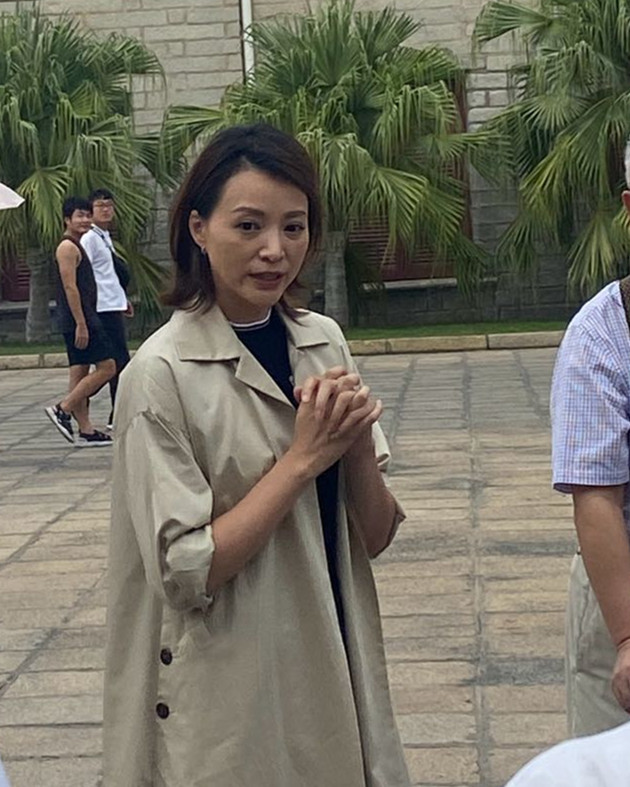 董卿|46岁董卿投入工作每天只睡四小时，近照曝光容颜憔悴惹人怜