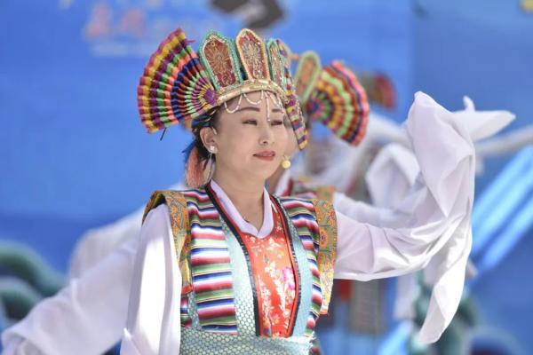 约起一起去拉萨曲米路湿地公园看藏戏