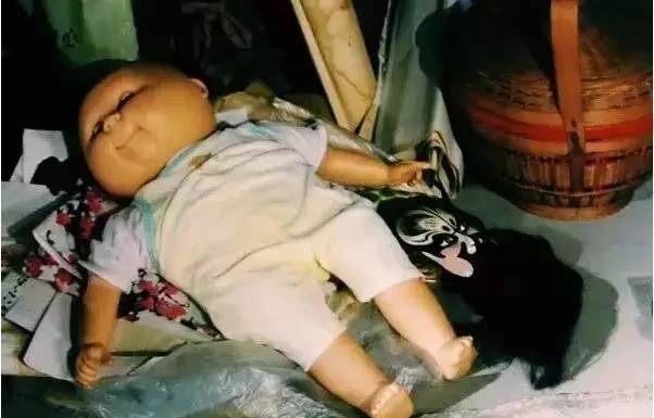 鬼市|凌晨三点的北京鬼市，太阳出来就消失，您敢去吗？