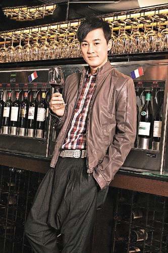 使徒行者3|《使徒行者3》口碑难超巅峰，“背弃”TVB后，40岁林峰出路在哪？