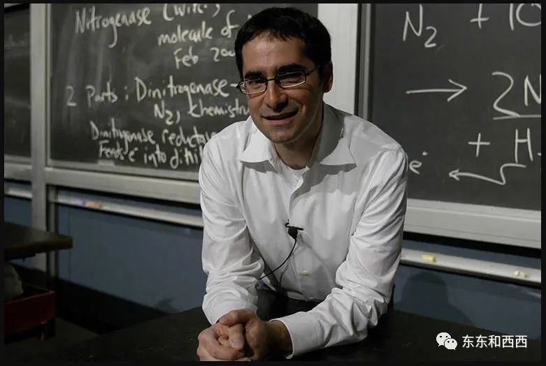 诺贝尔奖|美丽有智慧，人狠话不多，今年的诺奖得主也太好看了吧……