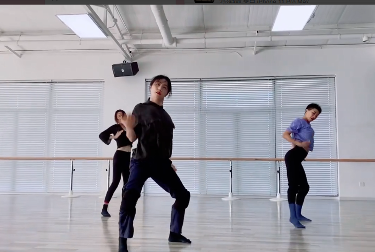 孙莉|万万没想到！孙莉跳舞突发尴尬事件，因动作幅度过大把裤子跳开档了