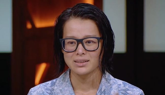 胡杏儿|陈凯歌一张S卡，让胡杏儿激动落泪，她凭什么得到肯定？