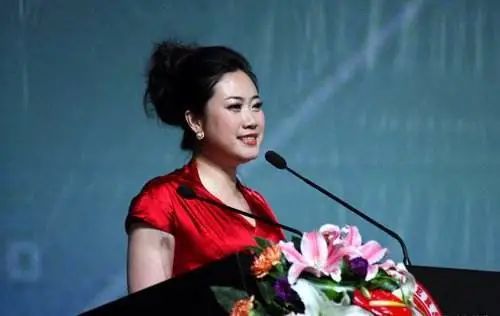 芙蓉姐姐|43岁芙蓉姐姐近照曝光：初代网红们，现在都怎么样了？