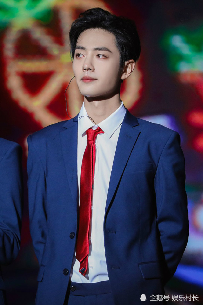 肖战|肖战方投诉黑贴通知书曝光，显露搜索关键词略尴尬，一连投诉11条侵权贴