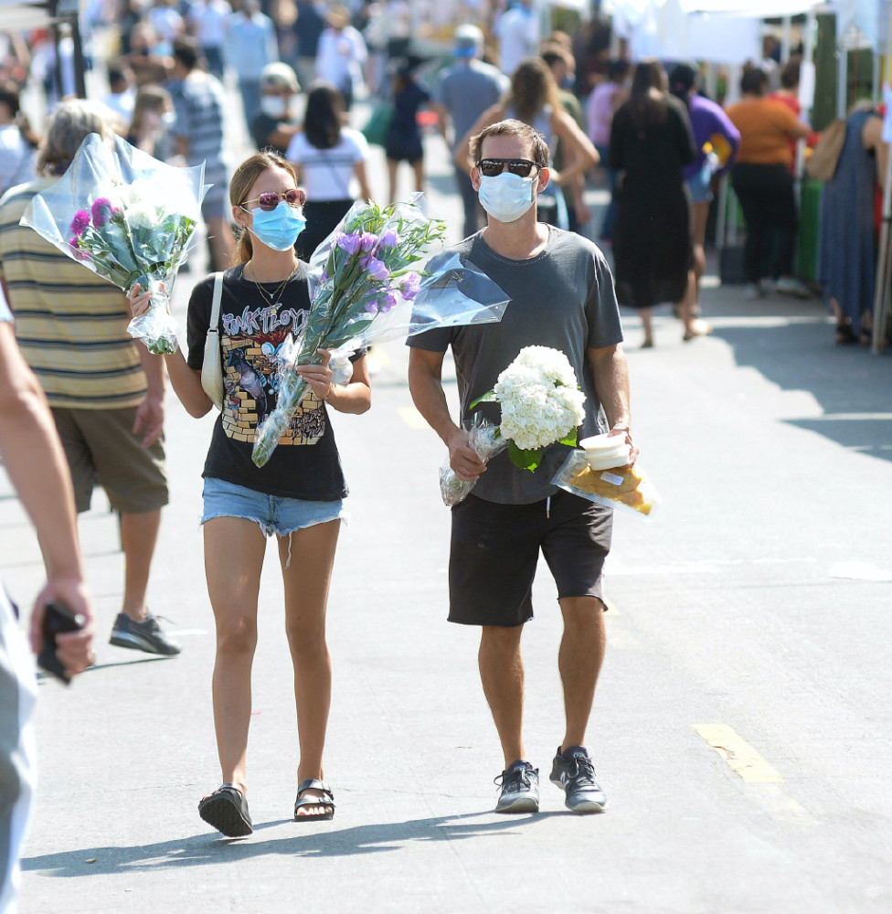 托比·马奎尔|45岁托比·马奎尔现身街头！已接到漫威协商，考虑参演《蜘蛛侠3》