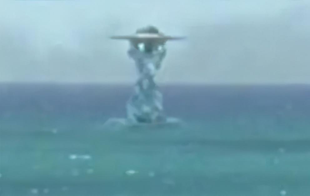 菲利普·曼特勒|克里姆林宫最高机密文件：俄罗斯正与“外星潜艇”进行秘密战争