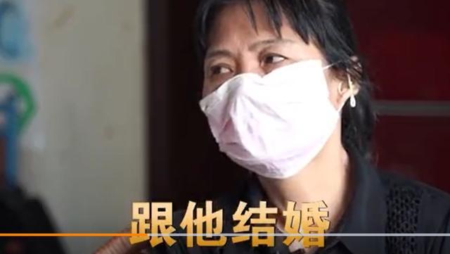 靳东|自称要嫁给靳东的60岁女粉丝，就像拼单的上海名媛一样空虚