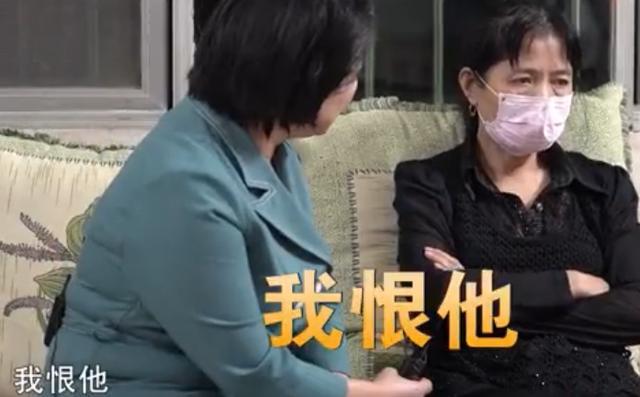 靳东|自称要嫁给靳东的60岁女粉丝，就像拼单的上海名媛一样空虚