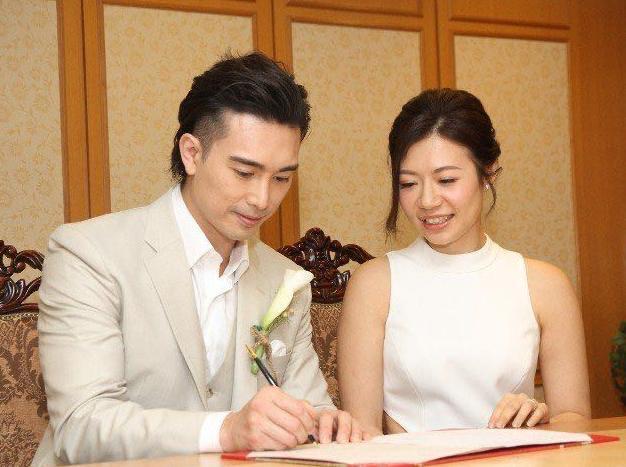 tvb|恭喜！前TVB香港先生当爸，老婆痛25小时，顺产变剖腹产生下女儿