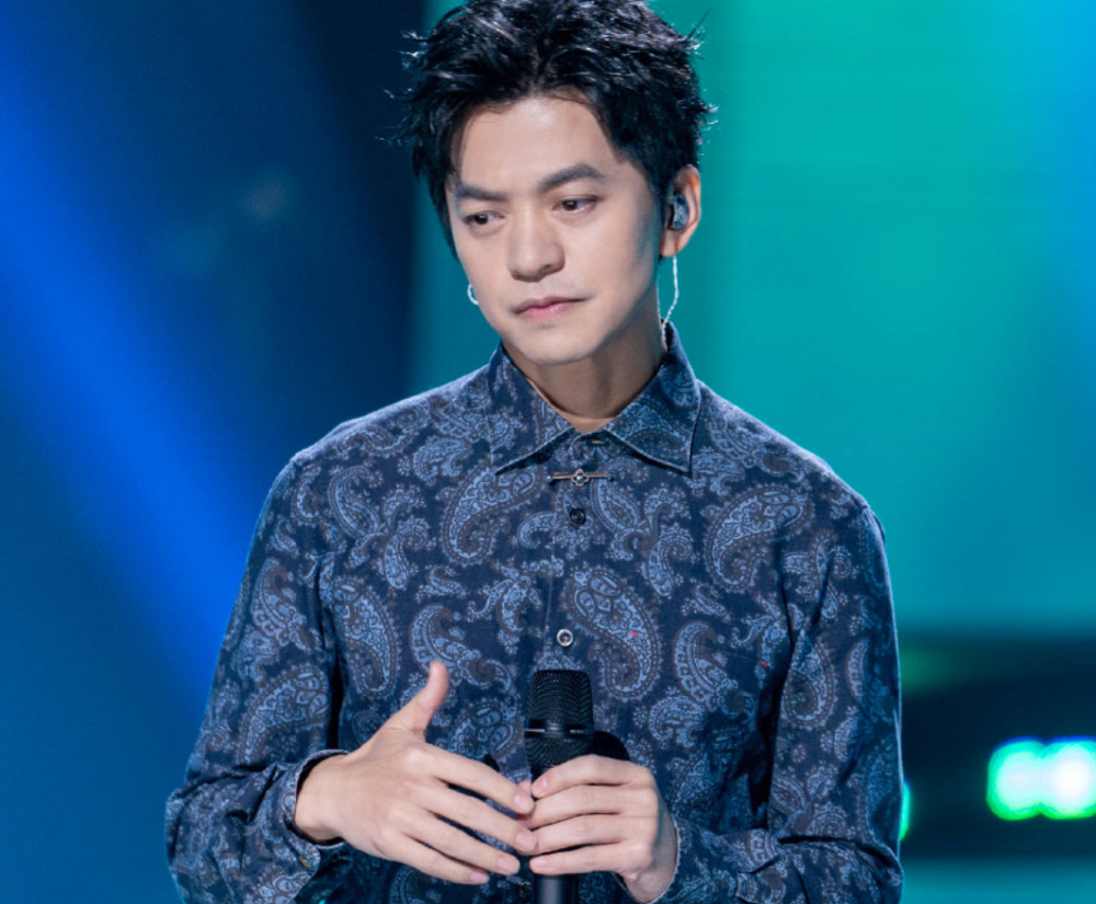 中国好声音|《中国好声音》9强诞生，李健和谢霆锋各晋级3人，李宇春只剩1人