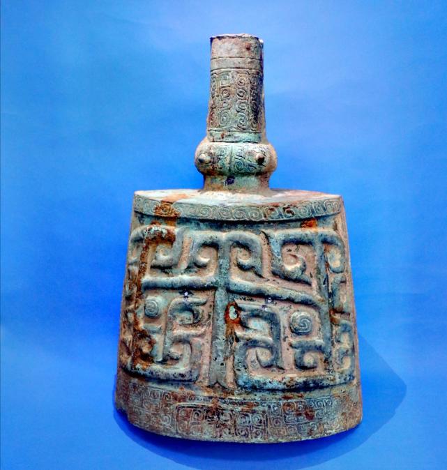汨罗长乐出土商代青铜铙鉴定为"国家一级文物",专家称其保存完整南方