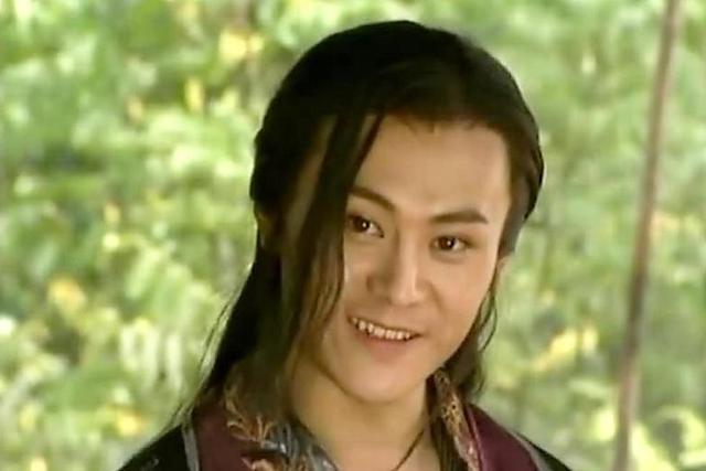 金庸|金庸笔下，八人得到过《葵花宝典》，几人没有自宫练剑？