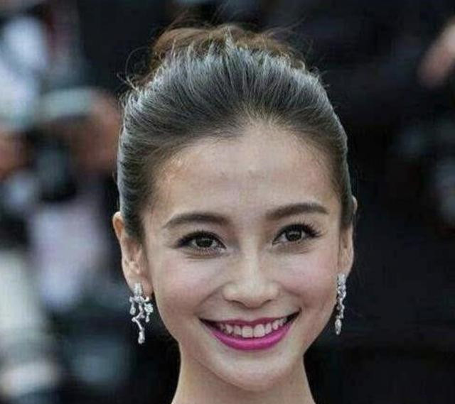 女明星p图合集一失手成千古恨最过分竟然p出7只脚趾