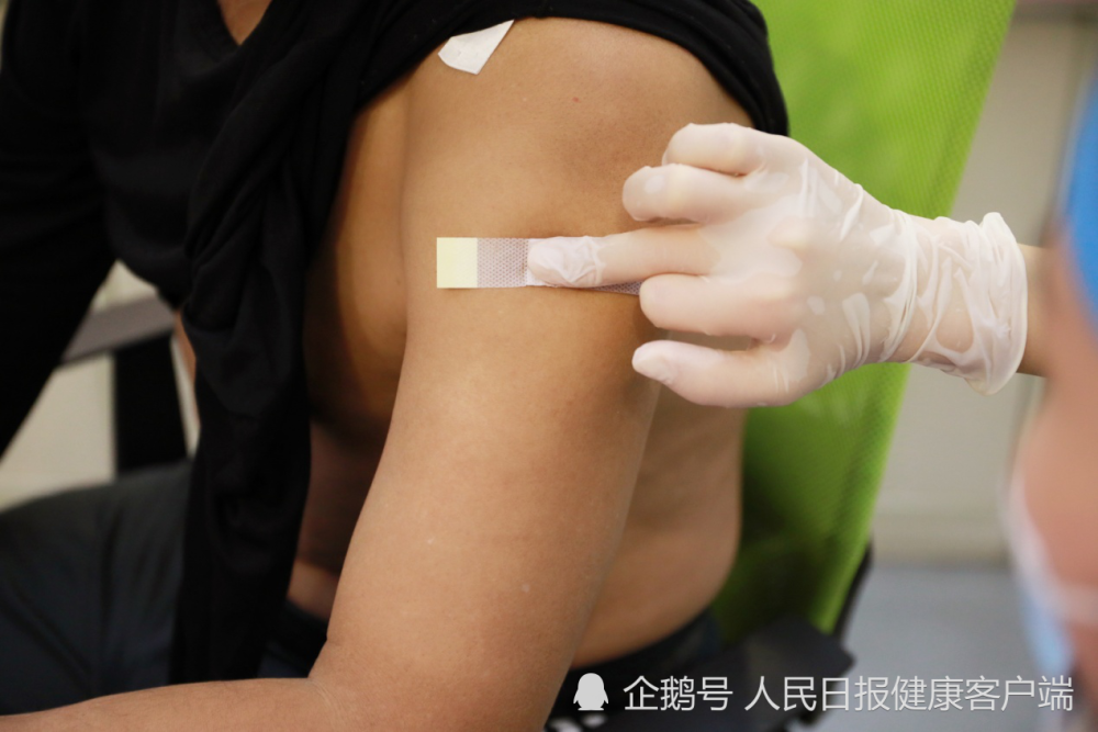 带状疱疹疫苗|被“缠腰龙”折磨过的著名演员朱时茂接种了带状疱疹疫苗