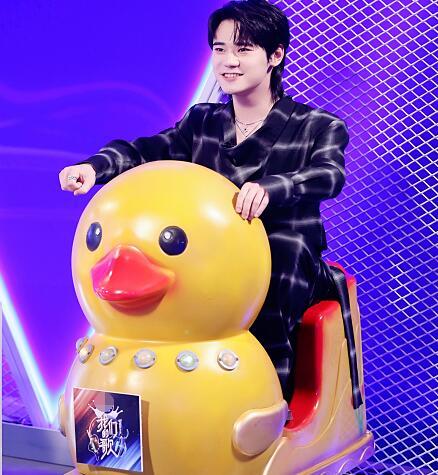 我们的歌2太一是谁资料背景介绍曾两年多写了两百多首歌