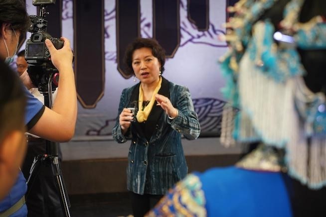 上海戏剧学院|一场学生演出为何吸引70万人在线观看，30万人点赞？