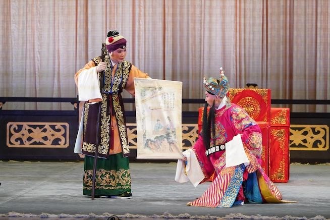 上海戏剧学院|一场学生演出为何吸引70万人在线观看，30万人点赞？