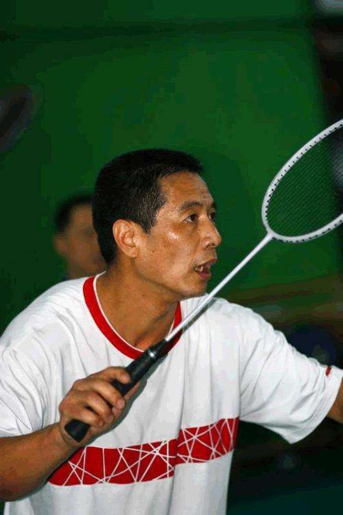 夜郎古酒业迎来前羽毛球世界冠军熊国宝到访交流成功之道