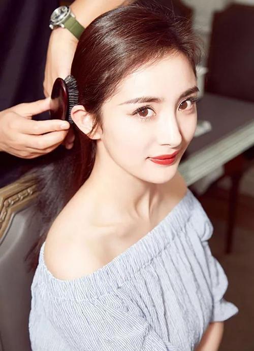 魏大勋|港媒曝魏大勋想娶杨幂遭拒！魏大勋谈婚姻观，与杨幂注定不会有结果