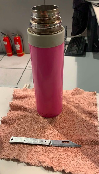 北京首都国际机场|警探号丨2元水果刀藏进保温杯欲乘飞机 被查后男子称“不舍得”