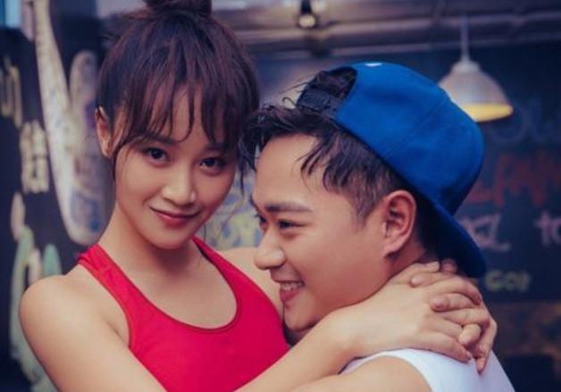 蓝盈莹|有种差距叫分手一年后，蓝盈莹还是“老样子”，曹骏却判若两人