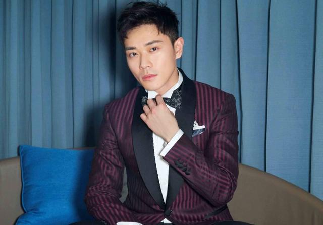 蓝盈莹|有种差距叫分手一年后，蓝盈莹还是“老样子”，曹骏却判若两人