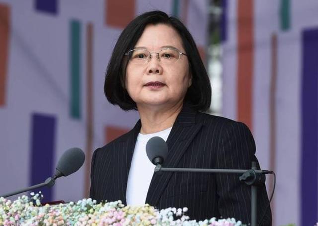 蔡英文|猝不及防！蔡英文认怂，向北京释放“积极信号”？