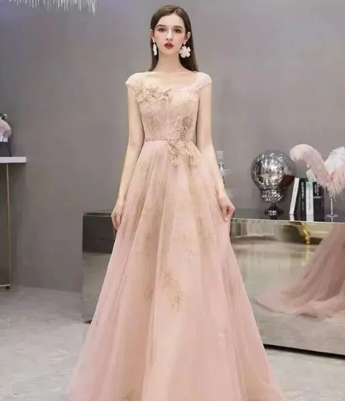 测试你认为哪一件公主裙最美测你在男生眼中是美女还是丑女