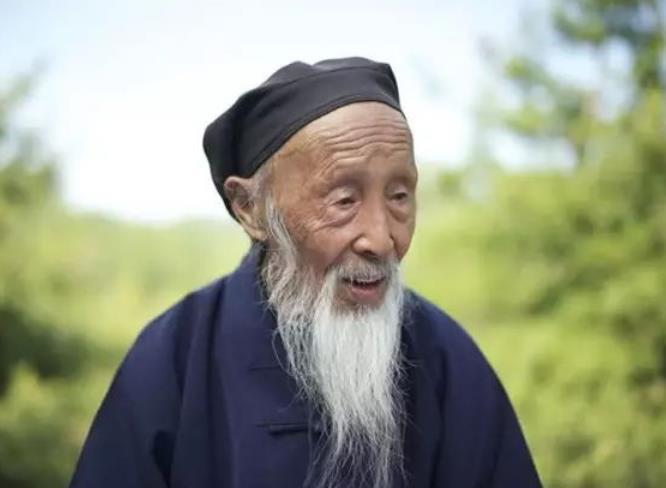 生于清朝死于民国,老寿星娶24位妻子,长寿的秘诀专家无法解释