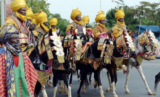 尼日利亚境内相继出现卡奈姆-博尔努帝国,伊费王国,奥约王国,贝宁王国