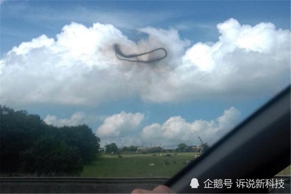 ufo|卡尔文事件是什么？英国上空出现30米长不明物，不像现代飞机！