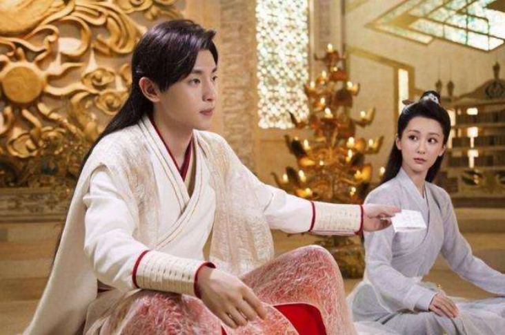 杨紫|杨紫还能靠脸撑多久？