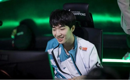 karsa在kda榜单中名列前茅ghost力压阿水夺第二