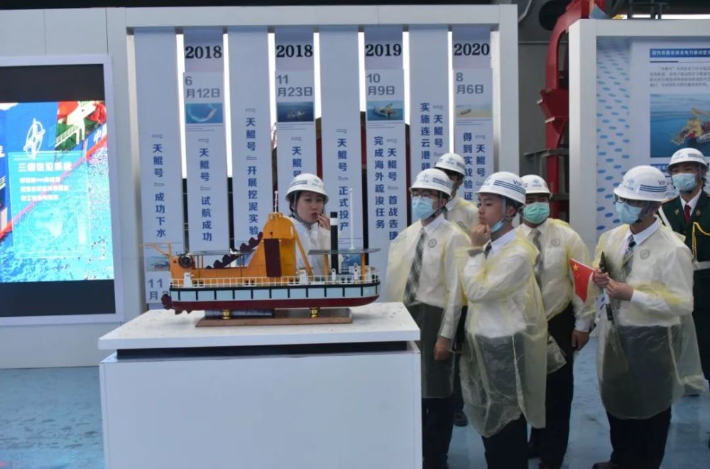 深大附中|深大附中“精灵之羽”合唱团放歌中国海博会