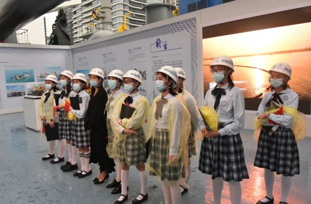 深大附中|深大附中“精灵之羽”合唱团放歌中国海博会