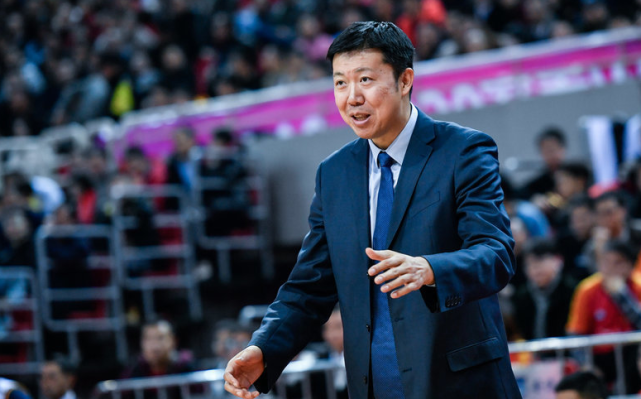 八一男篮退出cba球员可以转会主教练王治郅该怎么办