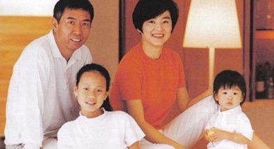 林青霞|爱了秦汉23年，却做了别人后妈，66岁的林青霞终究输给了现实