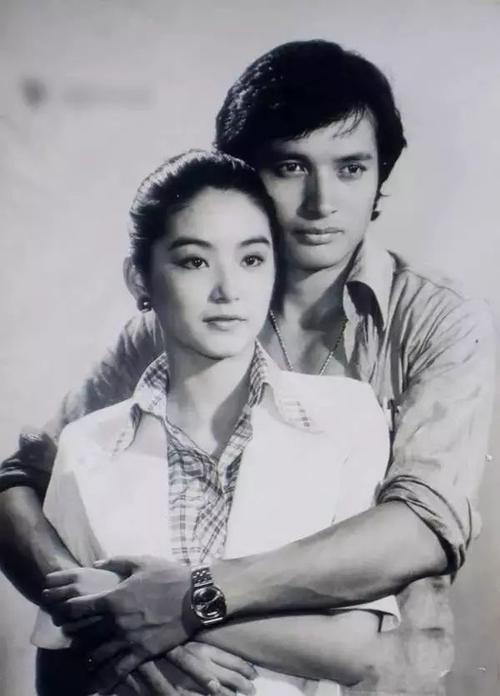 林青霞|爱了秦汉23年，却做了别人后妈，66岁的林青霞终究输给了现实