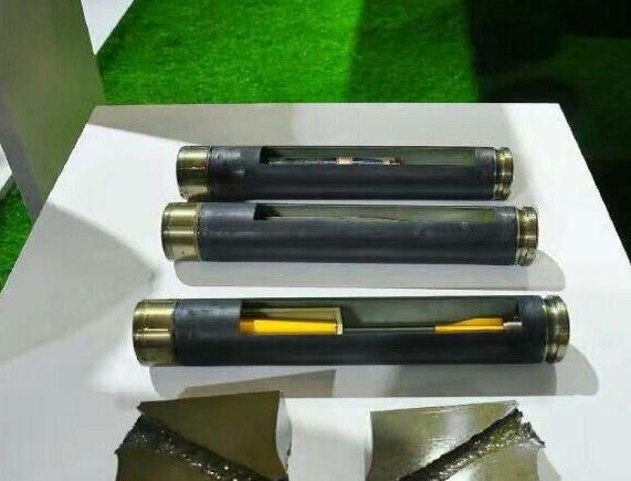 不过现在这种40毫米的埋头弹正在研发过程中,目前我国也很有可能继续