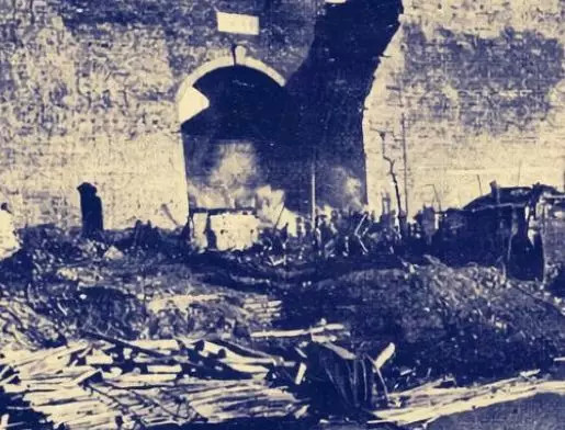 老照片日本记者实拍1937年南京沦陷残忍至极