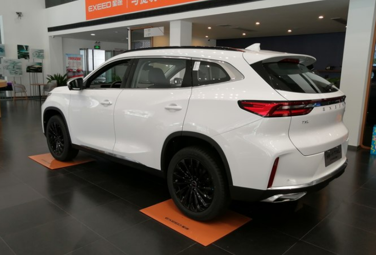 2021款星途txl实车到店,白色涂装获好评,1.6t配ar实景导航